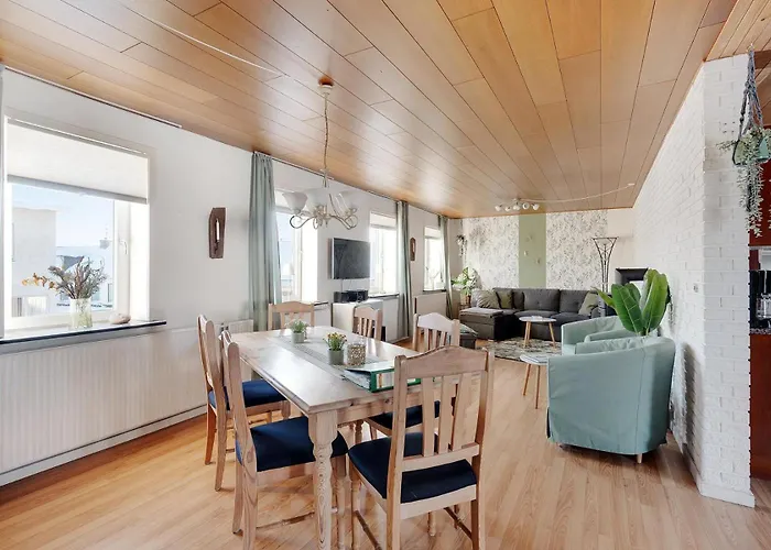 Apartament Hovedgaden 53 *